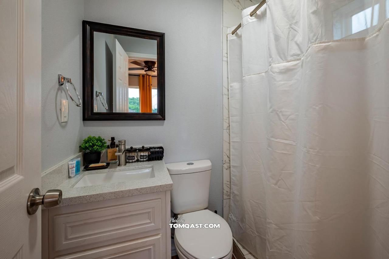 Appartamento Envision Anita Houston Esterno foto